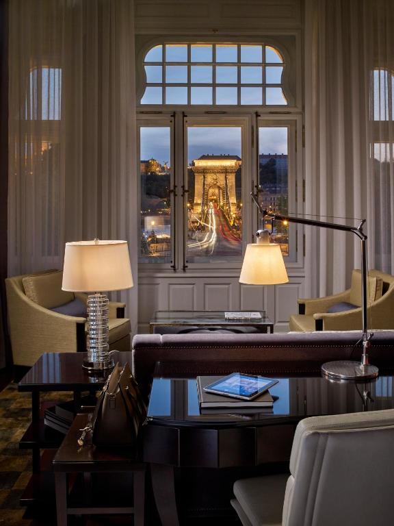 Four Seasons Hotel Gresham Palace Budapest