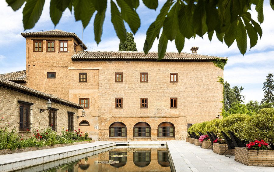Hotel Alhambra Palace