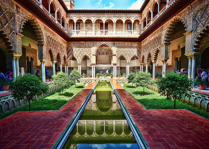 Alcazar and Cathedral of Seville Tour
